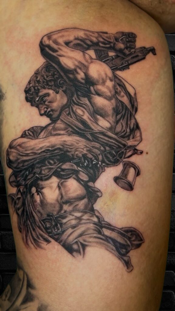Realistik ve cover-up dövme çalışması 15 — Asil Tattoo İzmir