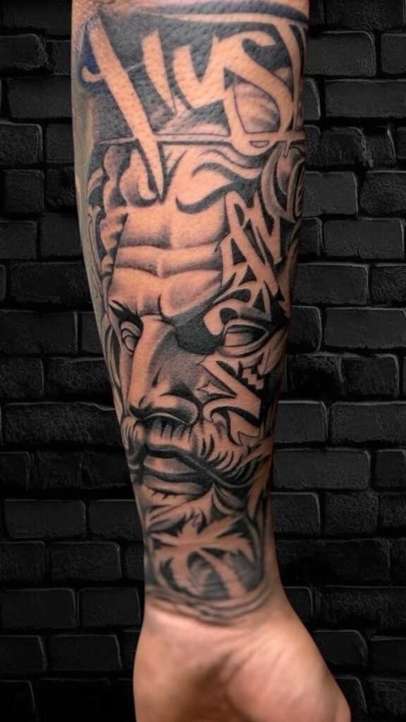 Realistik ve cover-up dövme çalışması 16 — Asil Tattoo İzmir